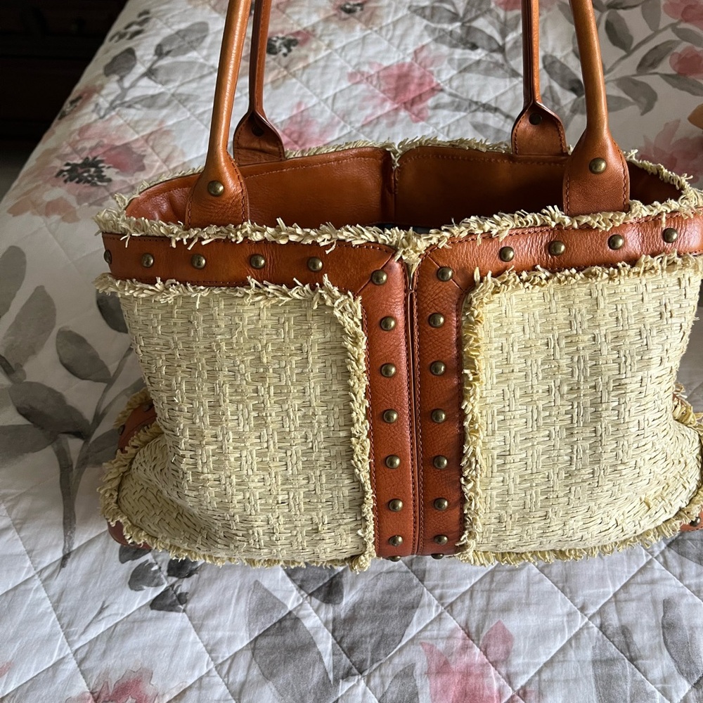 BCBG Vintage Summer Tote